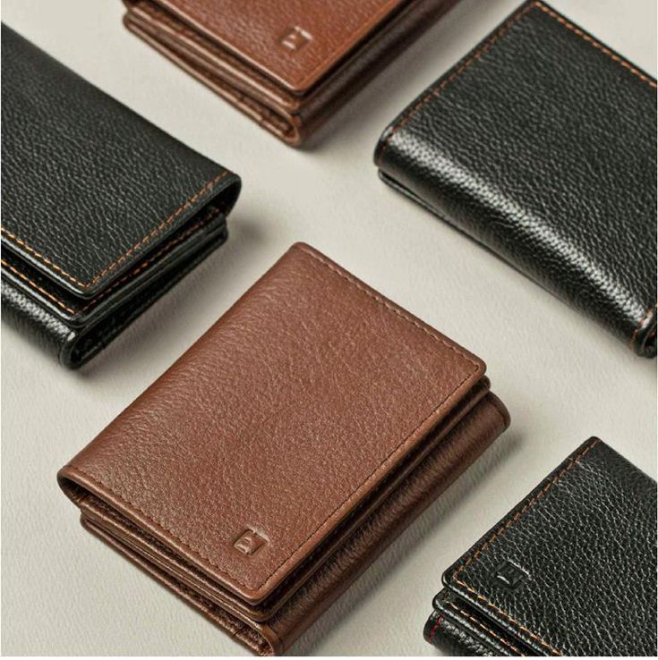 LEATHER WALLETS